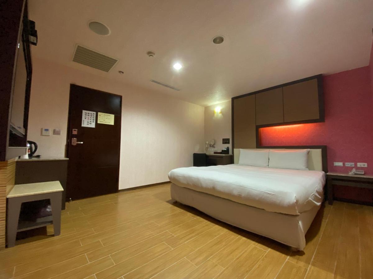 Hua Xiang Hotel -Zouying Kaohsziung Kültér fotó