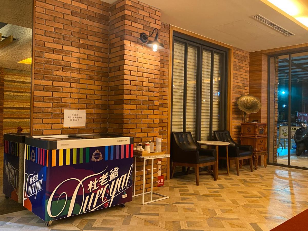 Hua Xiang Hotel -Zouying Kaohsziung Kültér fotó