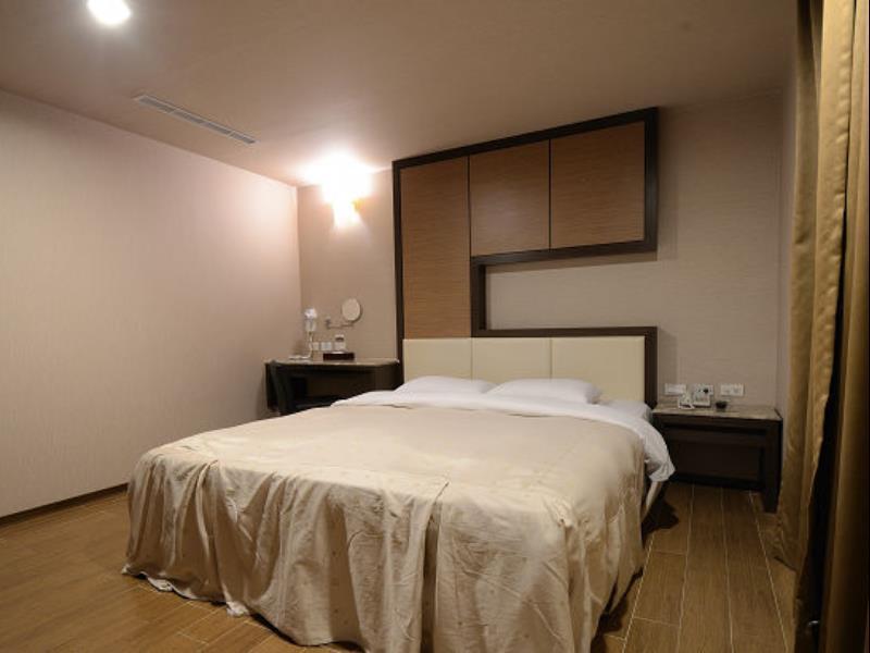 Hua Xiang Hotel -Zouying Kaohsziung Kültér fotó